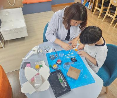 학부모 학교 참여 활동 지원 사업 '화과자 만들기' 운영